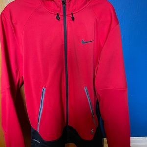 MENS NIKE JACKET HOODIE MENS LARGE RED MINT CONDITION
